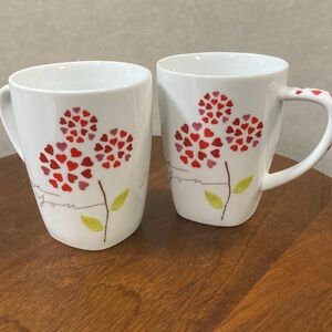 Starbucks I love You Mugs-set of 2 Charming Heart Design Mug Set